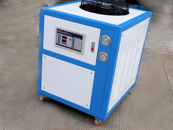 10HP冷凍機(jī) 10HP冷凍機(jī)