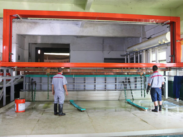 龍門式鍍鉻電鍍生產線 龍門式鍍鉻電鍍生產線