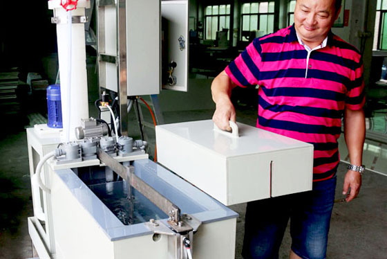 化學(xué)鎳電鍍?cè)O(shè)備 化學(xué)鎳電鍍?cè)O(shè)備