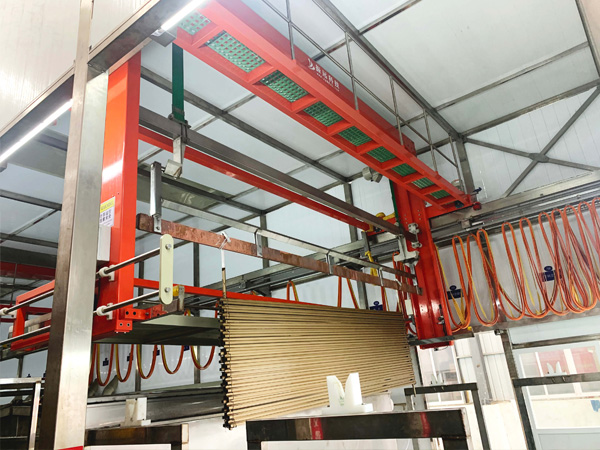 鋁材陽極氧化生產(chǎn)線 鋁材陽極氧化生產(chǎn)線